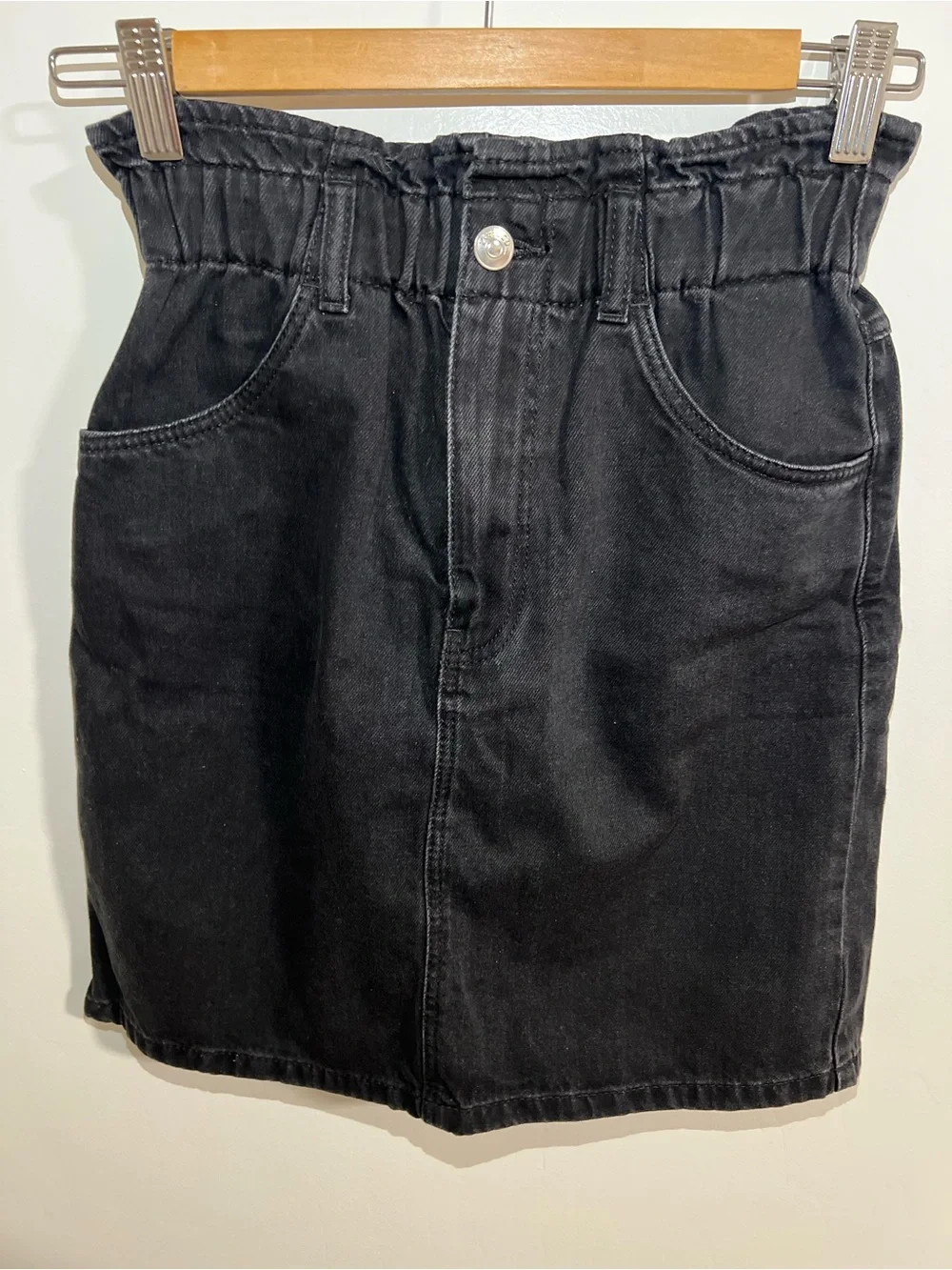 H&M Black Paperbag Waist Denim Skirt